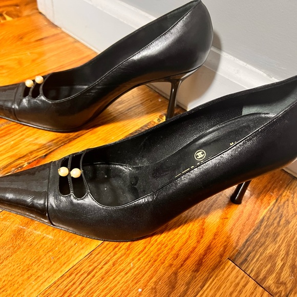 Chanel Vintage Pearl Straps Pointed Toe Pumps - Picture 3 of 6